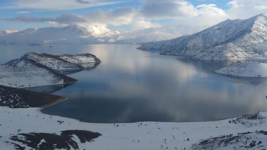 Van'da muhteşem görüntüler! Vatandaşlar oraya akın etti