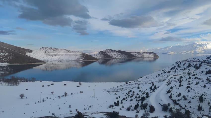 Van'da muhteşem görüntüler! Vatandaşlar oraya akın etti