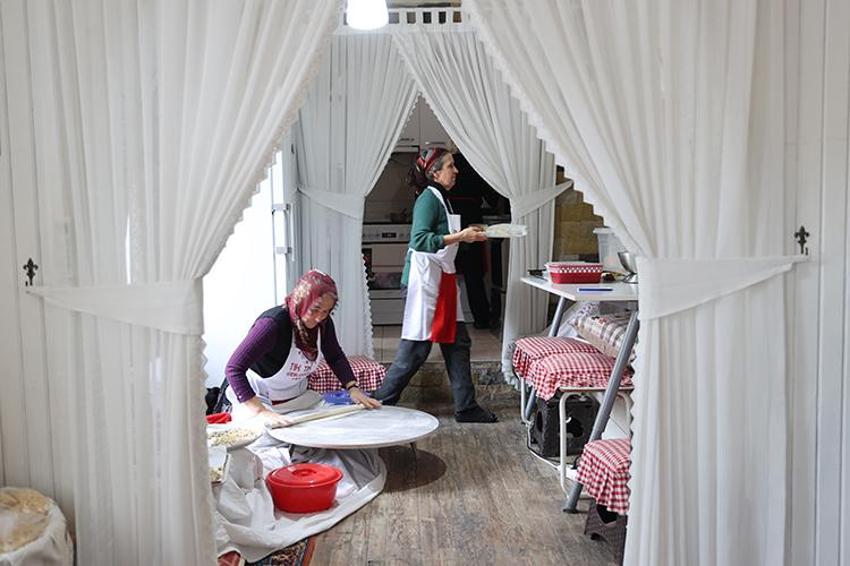 Nevşehir'de ev hanımları kurdu! Michelin listesine girdi, dünyada parmakla gösteriliyor