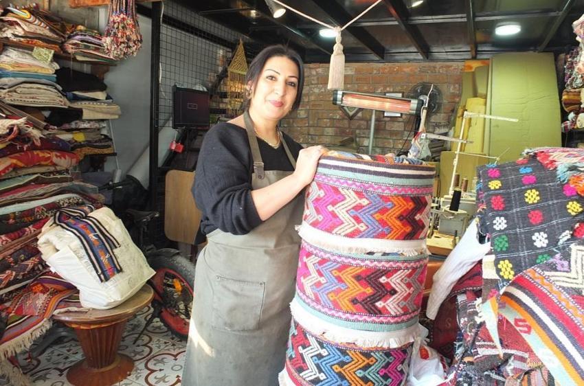 Balıkesir'de çöpten aklına bir fikir geldi: Her renkten üretiyor, piyasanın hakimi oldu