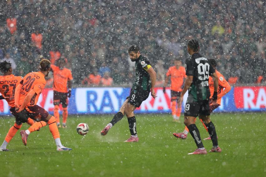 Kocaelispor-Trabzonspor: 1-2 Fırtına'dan muhteşem geri dönüş