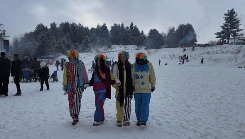 Bursa’da Alaçam Kış Festivali! Etkinliğe yoğun katılım trafiği felç etti
