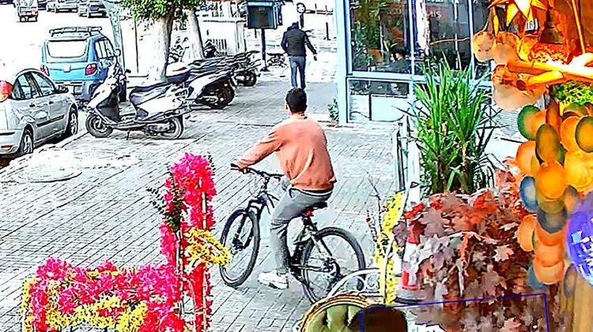 Adana'da gördüğü bisikleti çalan hırsızın pes dedirten savunması: 'Dayanamıyorum!' O anlar kamerada