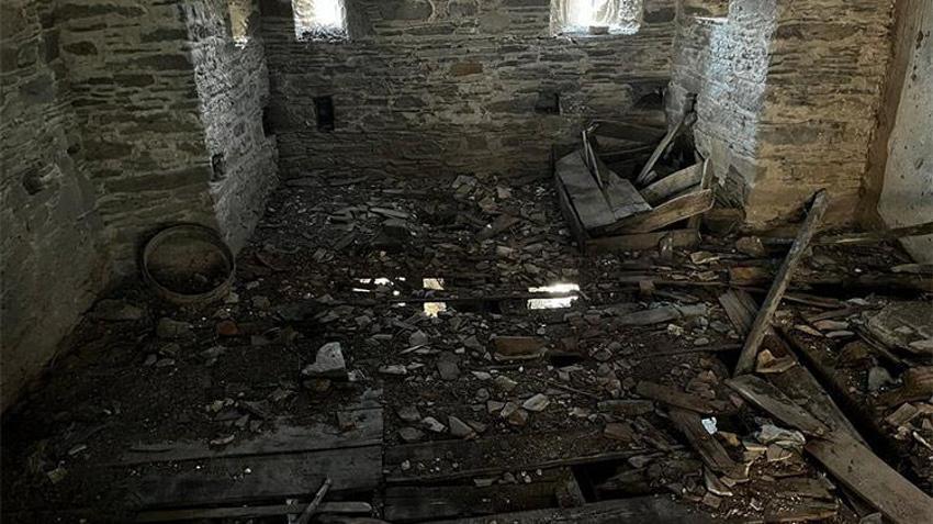 Tarihi Arpaz Kulesi viraneye döndü! 'Medeniyetin beşiğini bu şekilde görünce içim burkuldu'