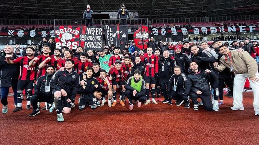 Eskişehir farka gitti! Hakan Şapcı: 'Farklı skorlarla kazanıyoruz hedefin peşinden gideceğiz'