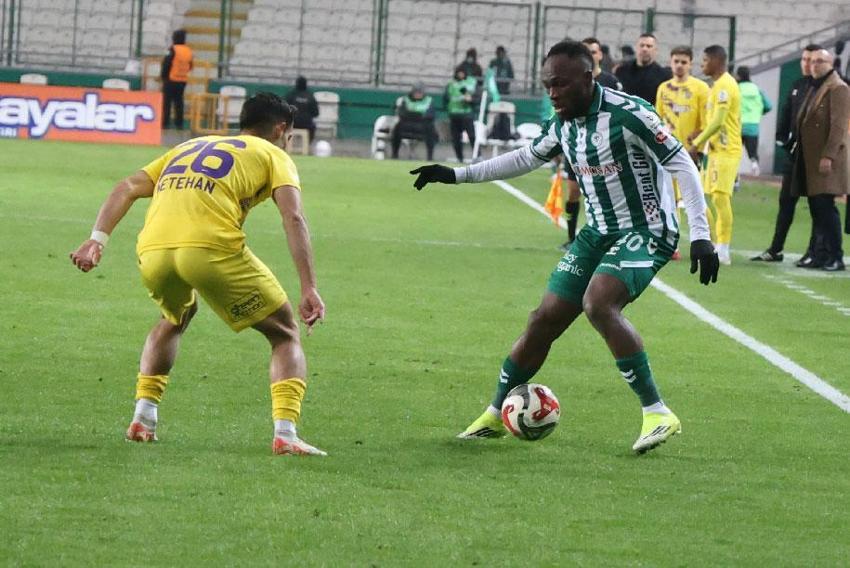 TÜMOSAN Konyaspor, ikas Eyüpspor maçında puanı son nefeste kurtardı