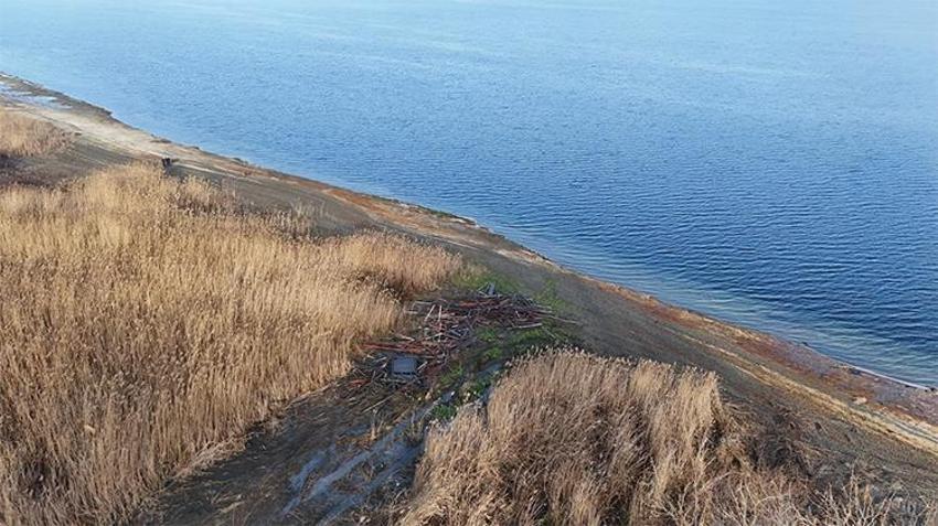 Göl kıyısında yıkım operasyonu: Sapanca'daki kaçak yapılar tek tek yıkılıyor