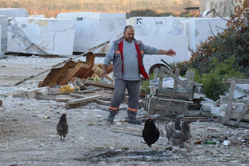 Geliri arttıkça yurt dışında akrabalar aramaya başladı! Denizli'de evde de üretiyor, fabrikayı bu işe ayırdı