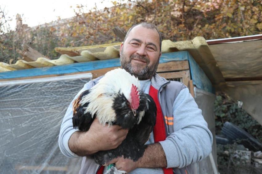 Geliri arttıkça yurt dışında akrabalar aramaya başladı! Denizli'de evde de üretiyor, fabrikayı bu işe ayırdı