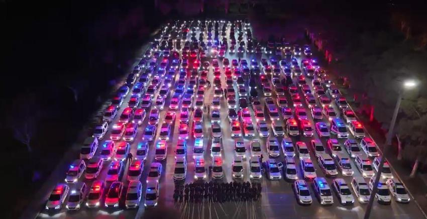 İzmir'de tarihin en büyük uyuşturucu operasyonu gerçekleşti: 480 şüpheli yakalandı, çarpıcı detaylar ortaya çıktı