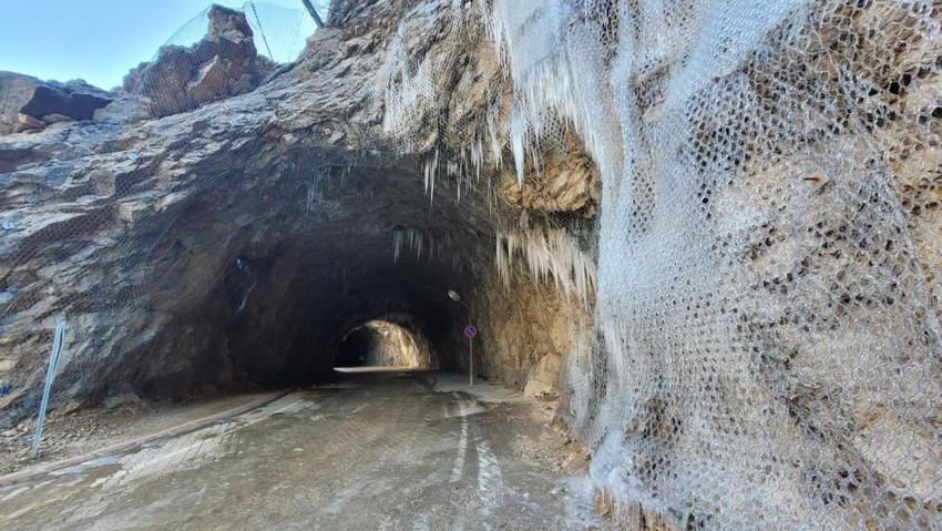 132 yılda tamamlandı, 1 gecede kayboldu: Erzincan'da uçurumun kıyısında yer alıyor