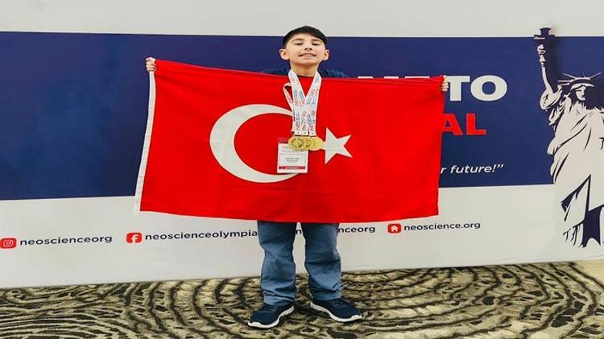 Dünya 11 yaşındaki dahi Cem'i konuşuyor! Amerika'daki olimpiyatlarda 117 ülke arasında 2 kez birinci oldu