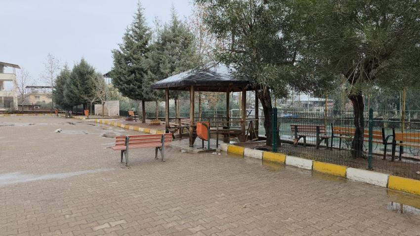 Okul bahçesinde kan donduran olay! 17 yaşındaki genç ölü bulundu