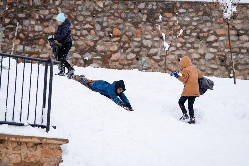 Yoğun kar yağışı ve sağanak kuvvetli geliyor! Meteoroloji son raporu açıkladı: 23 şehir için 'sarı' alarm verildi