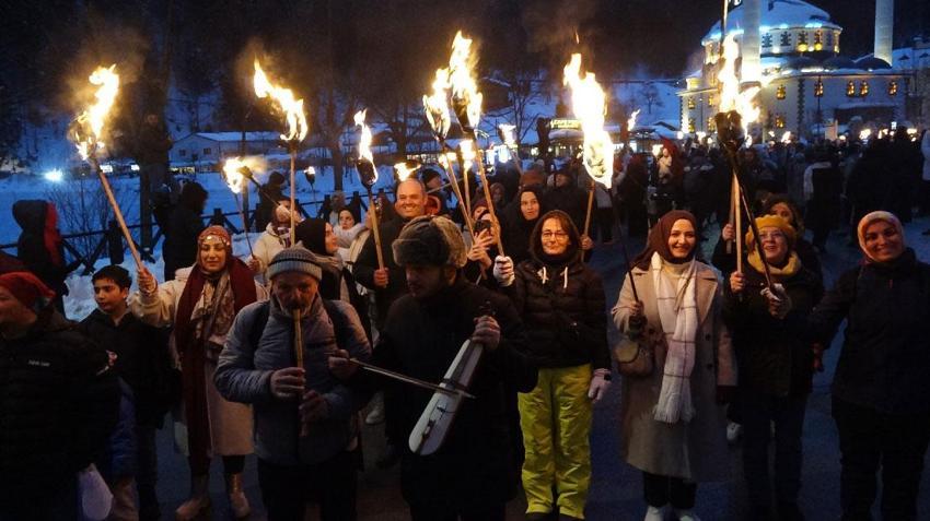 Trabzon’un turizm cenneti Uzungöl'de kış festivaline 'Kalandar' geleneğiyle start verildi