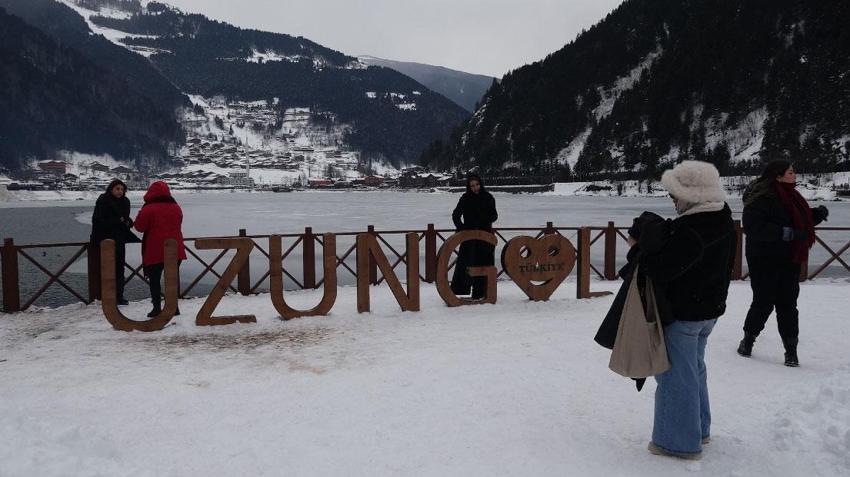 Trabzon’un turizm cenneti Uzungöl'de kış festivaline 'Kalandar' geleneğiyle start verildi