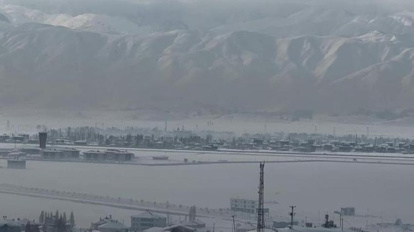 Göz gözü görmüyor! Yüksekova-Ankara uçuşları iptal edildi
