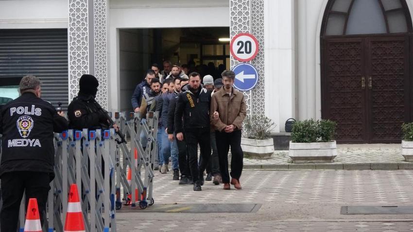 Yapay zekayla kadın oldular! Akılalmaz sistem deşifre edildi: 483 milyonluk vurgun yaptılar