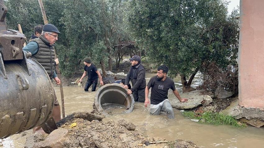 3 yaşındaki Berra'nın kahreden ölümü! Dengesini kaybetti, akıntıya kapıldı: Acı haber herkesi yıktı