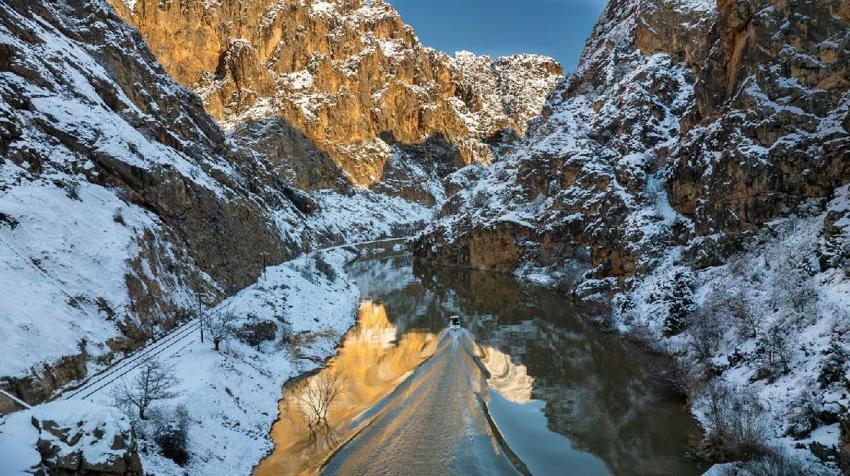 Aydınlık Kanyon: Erzincan’da ziyaretçilerini başka bir zamana taşıyan eşsiz bir kaçış rotası