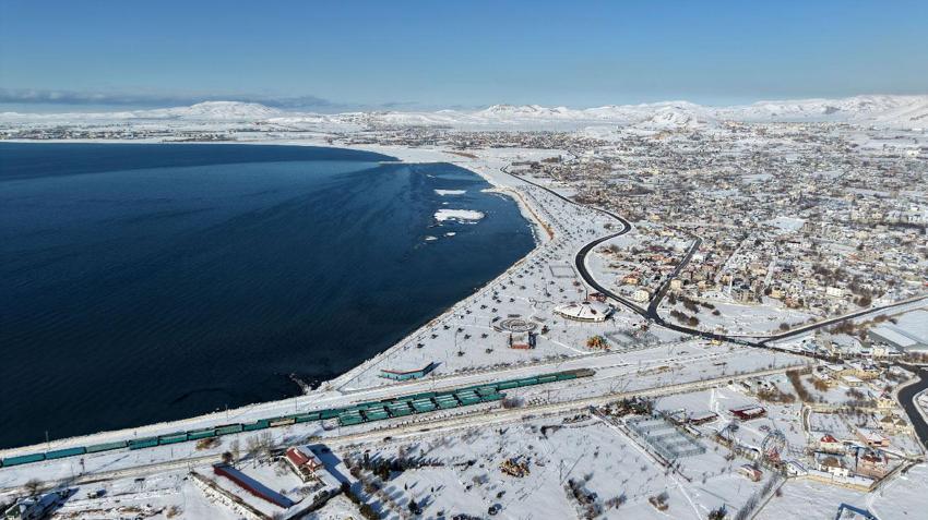 Van Gölü Havzası için kritik uyarı uzman isimden geldi: Su yönetim merkezinin oluşturulması gerek