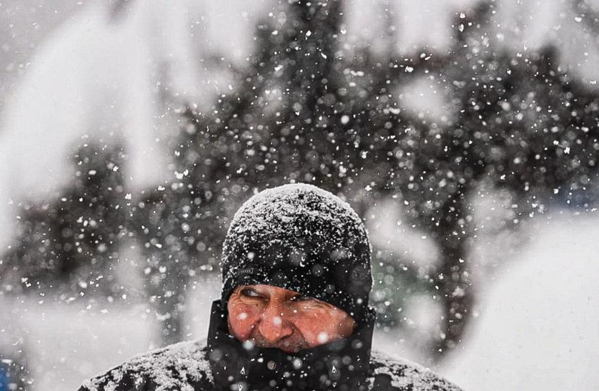 Lapa lapa kar yağışı, sağanak ve fırtına geliyor! Meteoroloji tarih vererek illeri tek tek uyardı