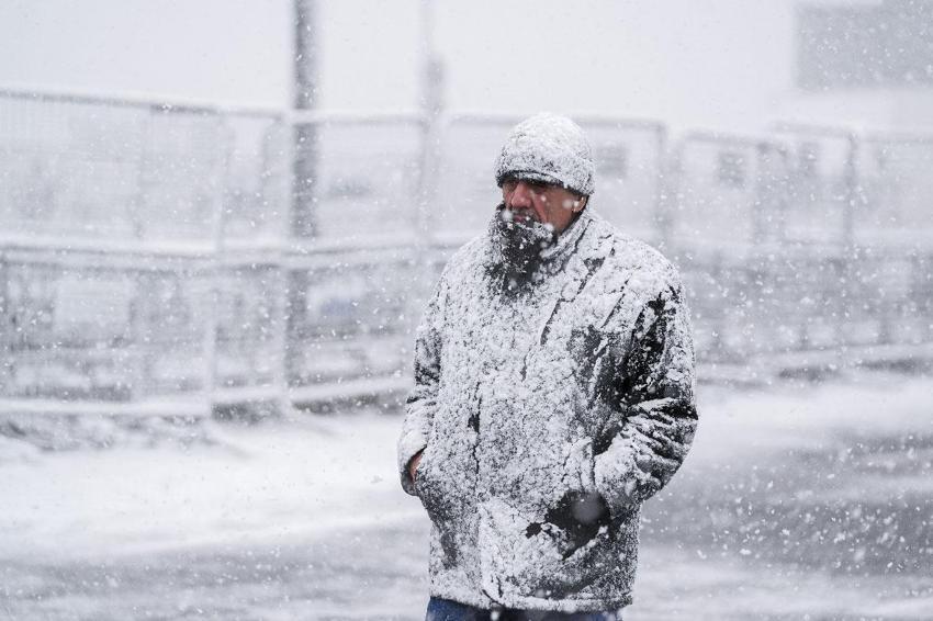 Lapa lapa kar yağışı, sağanak ve fırtına geliyor! Meteoroloji tarih vererek illeri tek tek uyardı