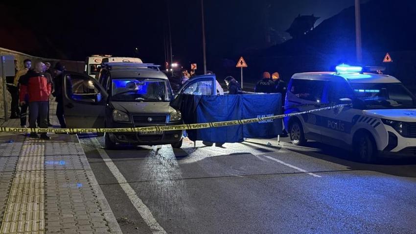 Genç kadın cinayeti arabada işledi: Boğazını kesti, baltayla kafasını ezdi!