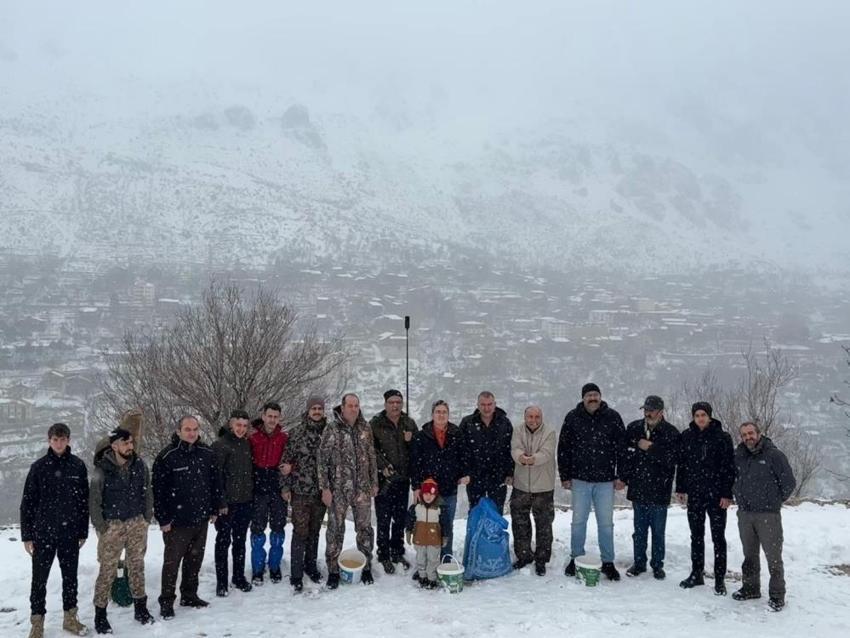 Erzincan'da hayata geçti: Kar yağınca herkes yollara çıktı