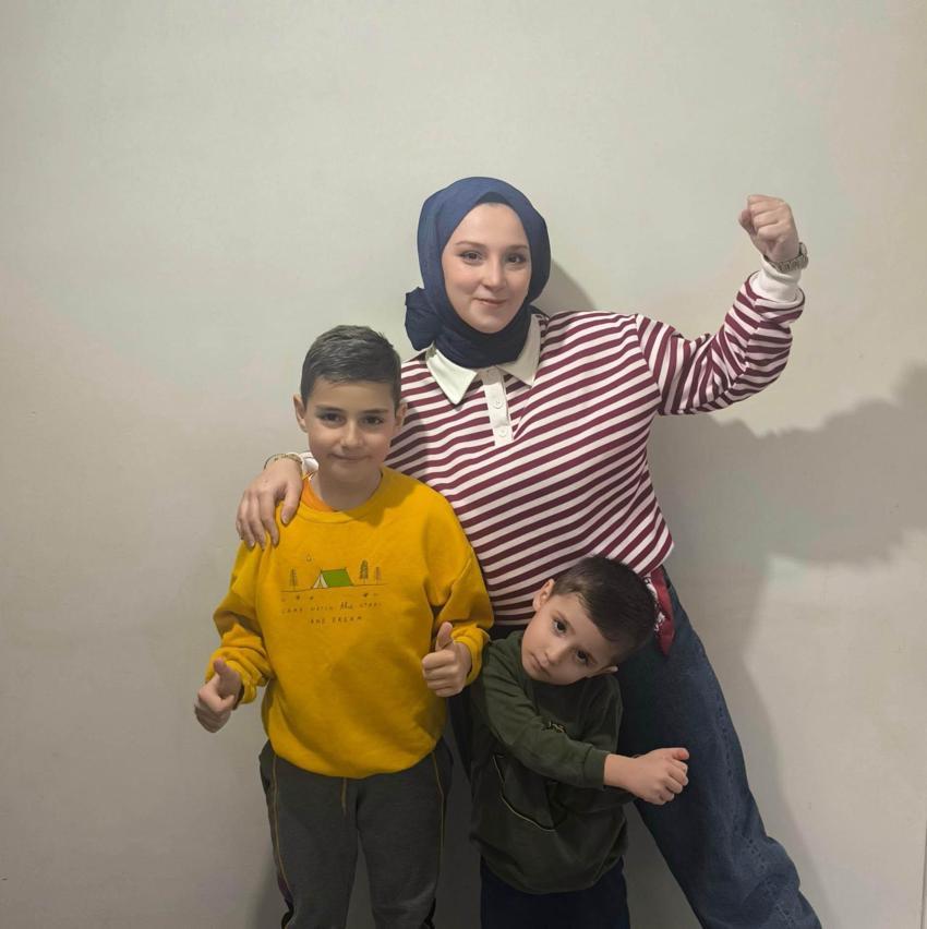 Kocaeli'de yaşayan genç kadın 5 yılda 3 kez kanseri yendi! Şimdi kanser hastalarına umut oluyor