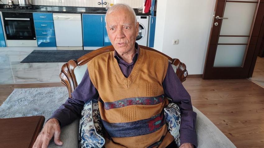 Eşinin acısı dinmeden ikinci şoku yaşadı! Adana’da 88 yaşındaki engelli adamın 'gizli bölme'deki 1 kilo altını sır oldu