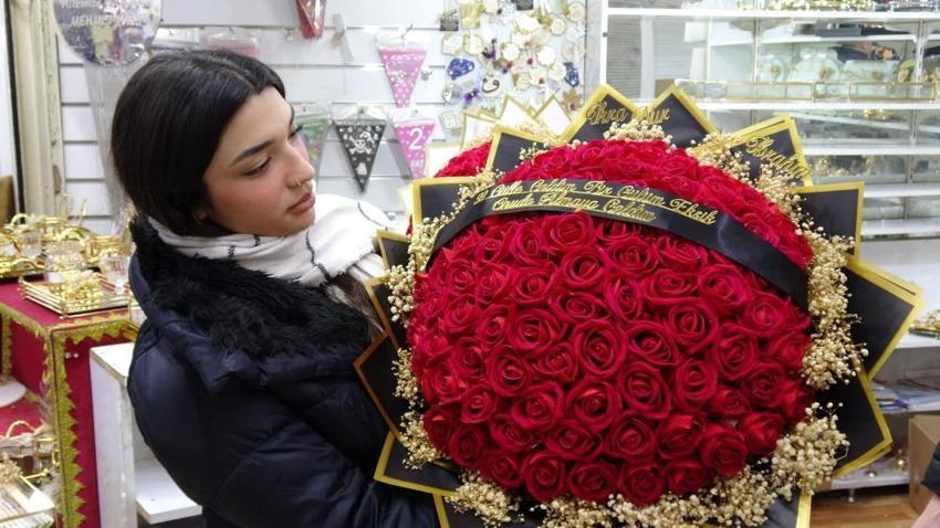 Gaziantep’te evlenecek çiftlerin uğramadan geçmediği durak: 50 yıllık sır kapalı çarşıda saklı