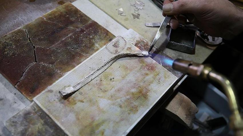 Kadınların gözdesi Diyarbakır hasırı artık erkeklerin kolunda! 500 yıllık gelenek kabuk değiştirdi
