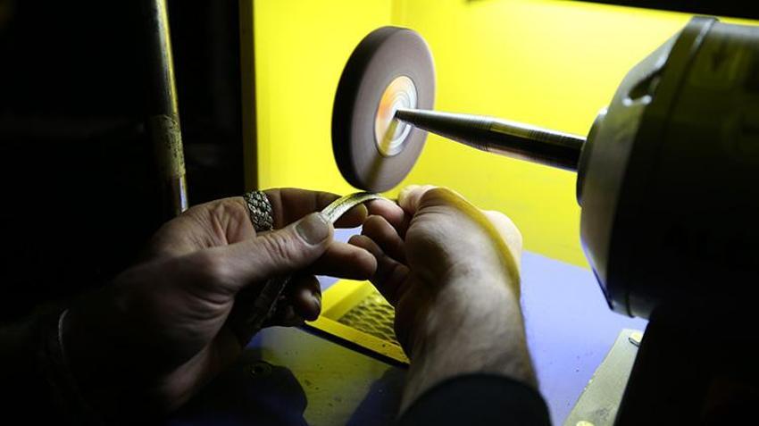 Kadınların gözdesi Diyarbakır hasırı artık erkeklerin kolunda! 500 yıllık gelenek kabuk değiştirdi