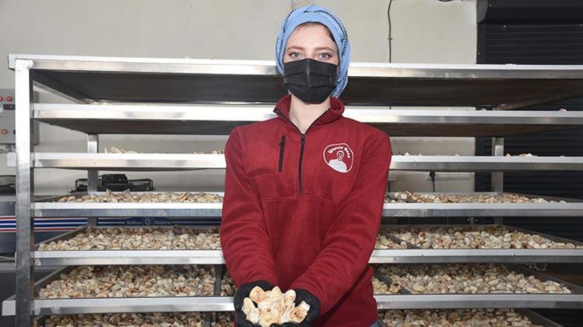 Apartman dairesinde üretmeye başladılar, Avrupa sofralarına taşıdılar! Gümüşhaneli karı koca el birliğiyle geleneksel lezzeti dünya markası yaptılar