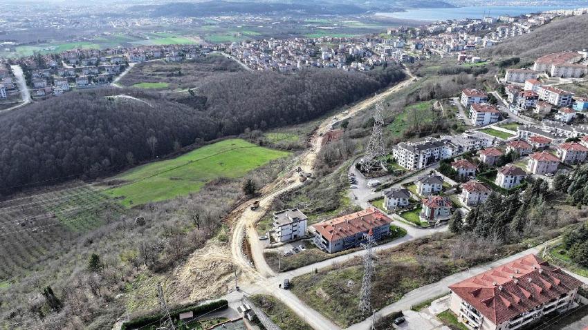 Sakarya'da '4. Cadde' projesi hayat geçiyor! Serdivan ve Beşköprü birbirine bağlanıyor: Makineler sahaya indi