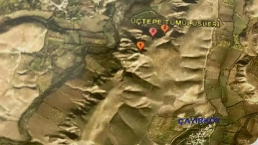 Köyde 3 ayrı tepede keşfedildi: Resmi kayıtlara geçti! Kapısında parıldıyor