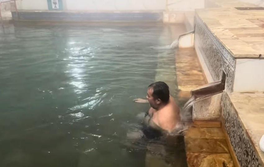 Kütahya'ya çevre illerden akın var: Şifalı suları sağlığa iyi geliyor