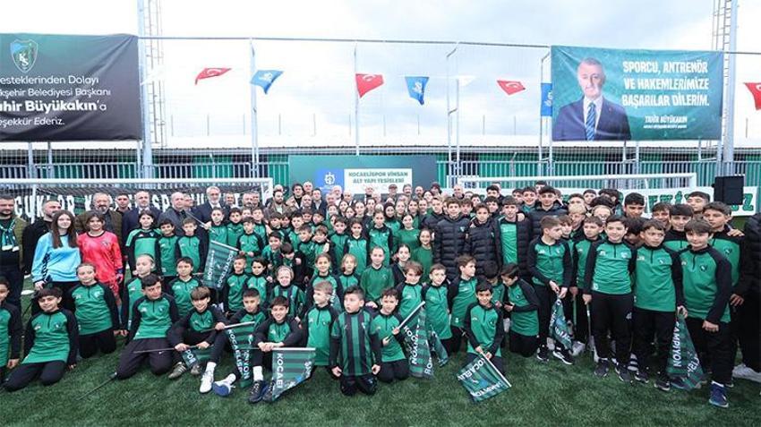 Kocaeli Büyükşehir’den Kocaelispor’a altyapı yatırımı! 'Biz bir ilki başardık'