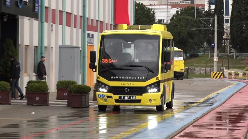 Bursa'da halk otobüsünde zamanla yarış! Kalp krizi geçiren yolcu, şoför ve yolcular sayesinde hayata tutundu