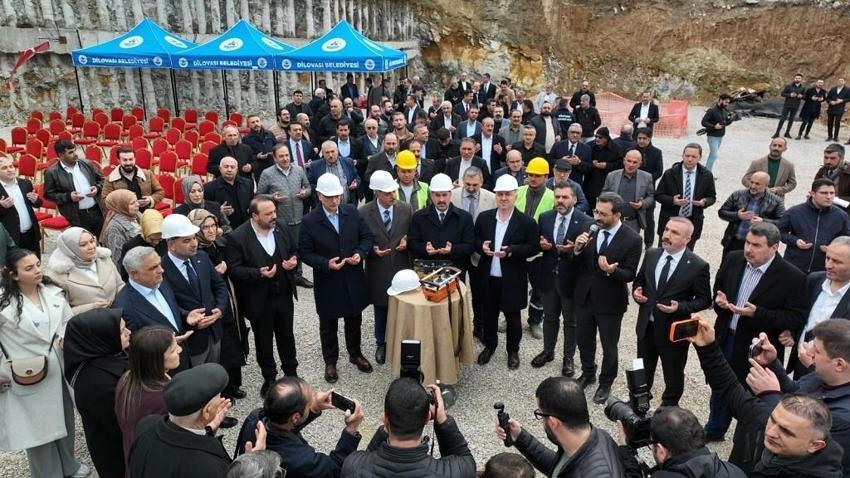Kocaeli'de Dilovası Kent Meydanı projesinin temeli atıldı