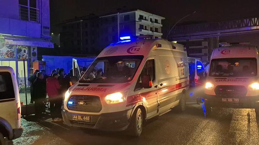 Malatya'da pompalı saldırı! Çay ocağına daldı 7 kişi yaralandı