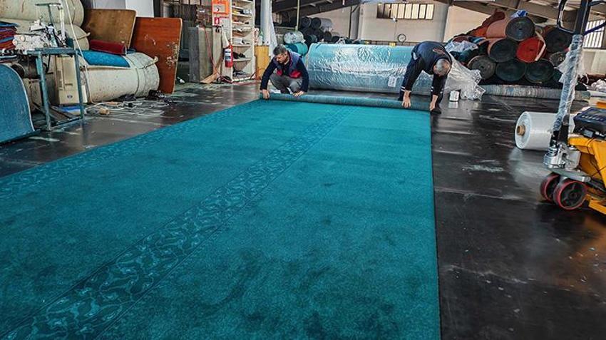 Japonya'nın en büyük camisine Manisa imzalı 'ömürlük' halı! Tokyo Camii’nin halıları Demirci’de yeniden dokundu