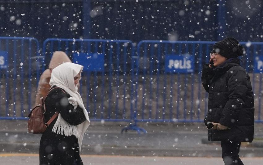 Kar yağışı ve sağanaklar kuvvetli geliyor! Meteoroloji'den 18 ile sarı kodlu uyarı