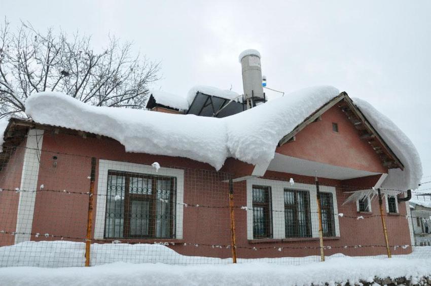 Kar yağışı ve sağanaklar kuvvetli geliyor! Meteoroloji'den 18 ile sarı kodlu uyarı