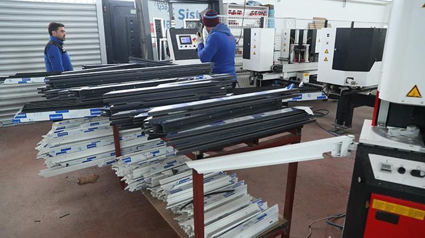 Erzincanlı iki ortak devlet desteğiyle fabrika kurdu! 18 yılda bayi ağını 4 katına çıkardılar