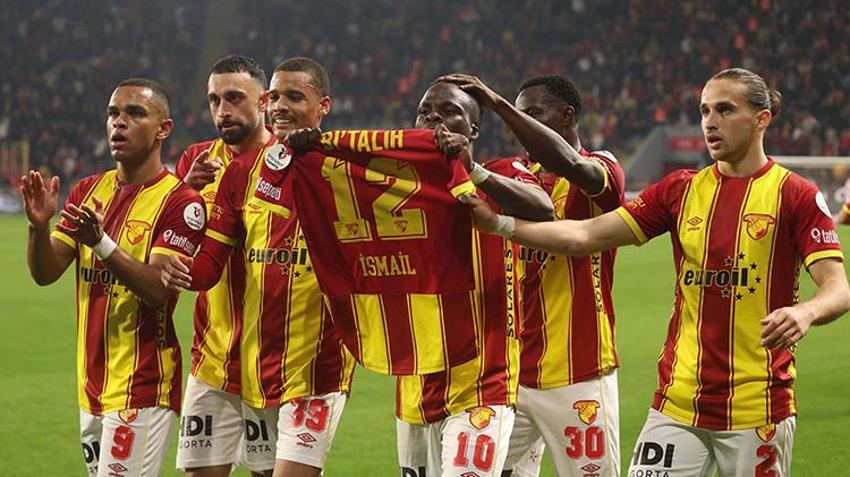 Göztepe fırtına gibi! Trabzonspor'un puan kaybettiği haftada farkı kapattı