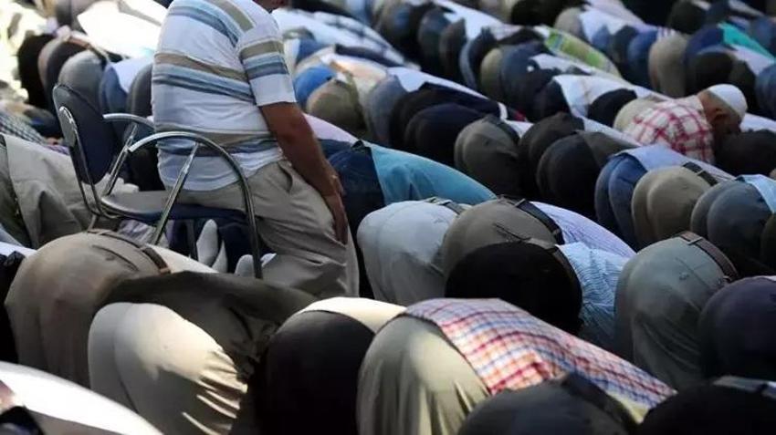 2 Şubat Pazartesi Berat Kandili Namazı Saat Kaçta? Berat Kandili ezanı saat kaçta okunuyor, Akşamdan Sonra Kılınır mı, Ne Zaman Kılınır?