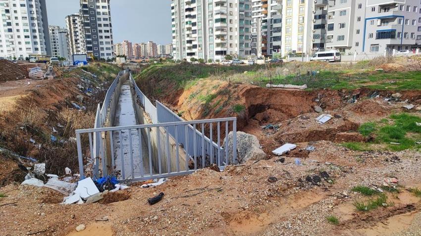 Adana’nın en yüksek ilçesini su bastı! Sarıçam'da 138 kiloluk yağış altyapıyı iflas ettirdi