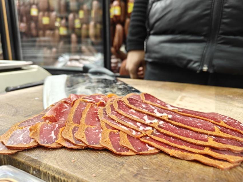 Ramazan'da pastırma ve sucuk fiyatları ne olacak? Kayseri'de üreticiye 'zam yapmayın' çağrısı